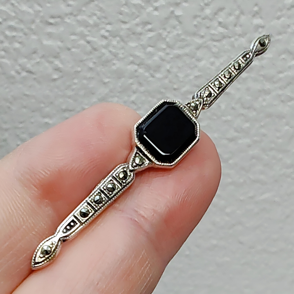 Antique Sterling Silver Black Onyx Marcasite Bar Brooch Pin - Picture 3 of 10